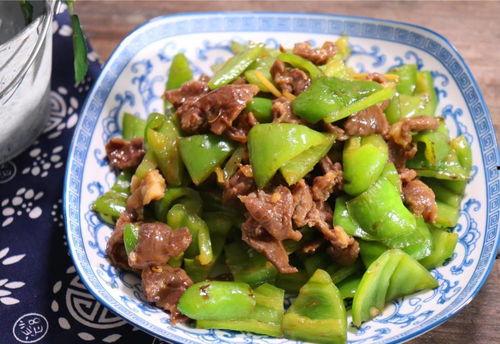 藏瓜炒吃牛肉好吃吗视频,美味佳肴，舌尖上的民族风味